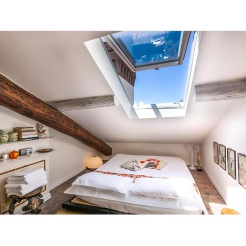 Lakefront Studio in Lecco Center - Cozy Stay with Amazing Views