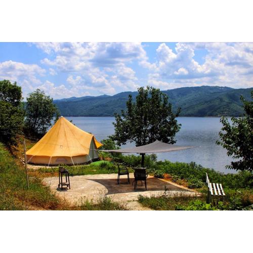 Lakeview Glamping