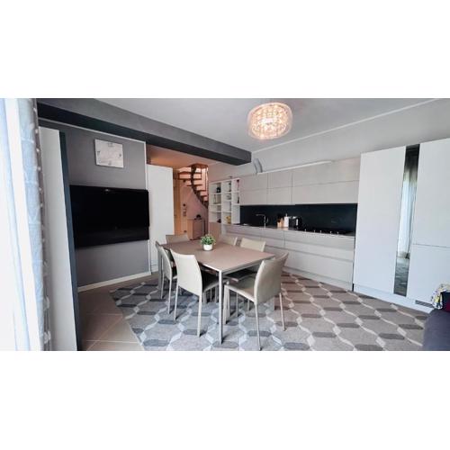 Lakeview Verdi Apartment