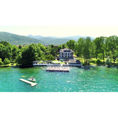 Lale Hotel