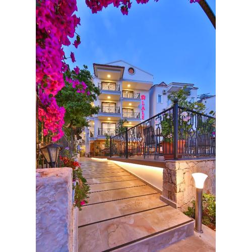 Lale Hotel