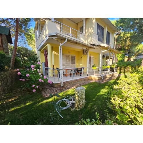 Lalzi Bay, Lura 1 ground floor apartament