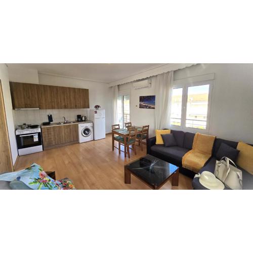 LAMDA Holiday Apartments & Parking by Optimum Link