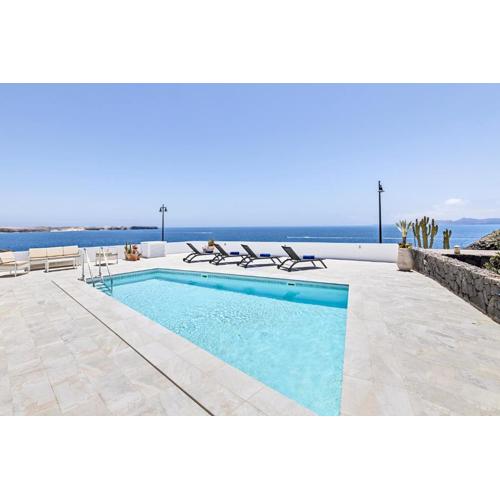 Lanzarote Villa The One