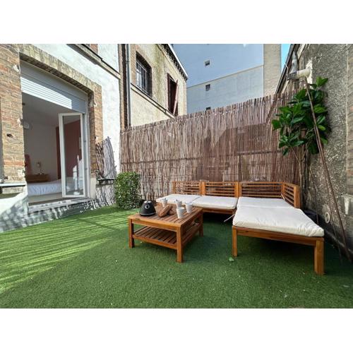 Laon T3 moderne terrasse et babyfoot proche centre