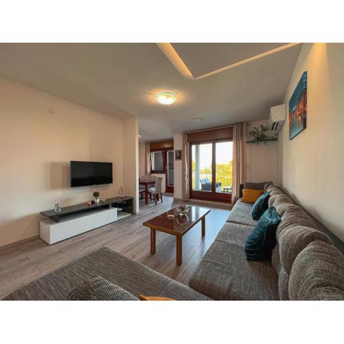 Large apartment FELICITA near center