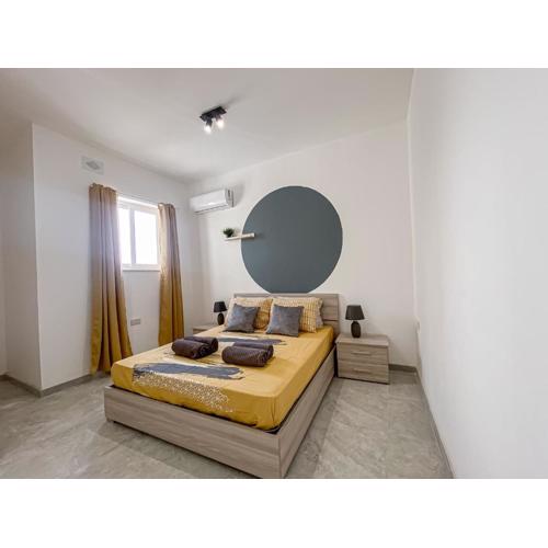Large Studio Apartment 2 - By Solea Holiday Homes
