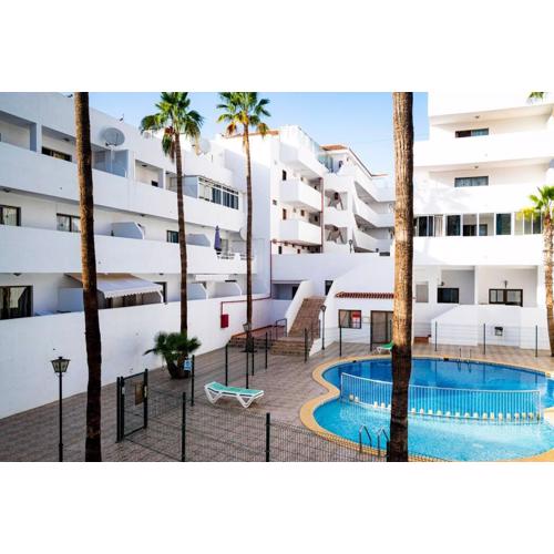 Las Americas studio