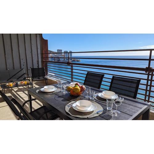 LAS ARENAS sea front apartments