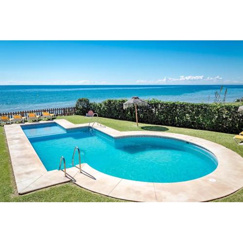 Las Dunas de Marbella - Beachfront 3 Bed Townhouses