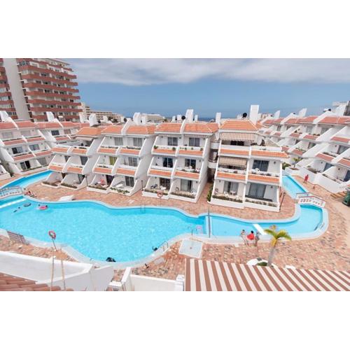 Las Floritas 21 - One Bed ground floor with pool view