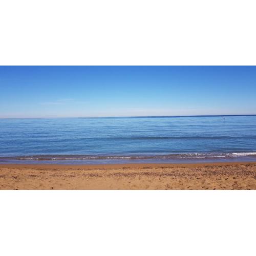Las Marinas Grand Terrace
