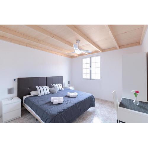 Las Palmas Central Rooms