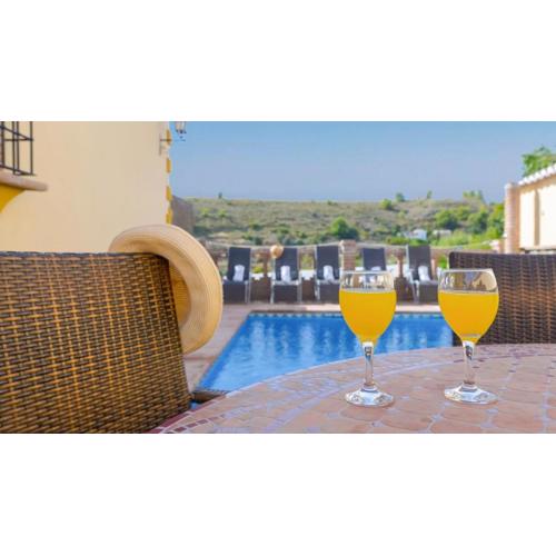 Las Palomas II Nerja by Ruralidays