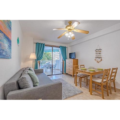 Las Rosas Apartment