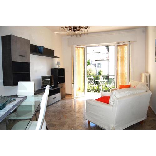 LAURA APARTMENT VENICE 4 P. 15 M TO VENICE