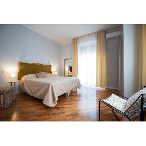 Laurus apartments