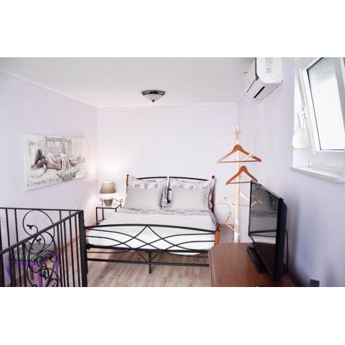 Lavender cozy & lovely 17