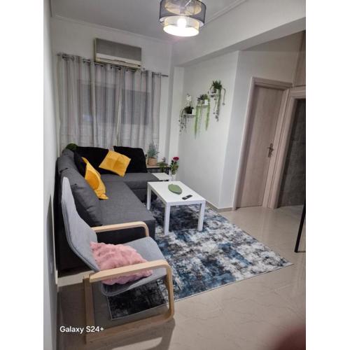 Lavender-Dalia cosy apartment center of Athens