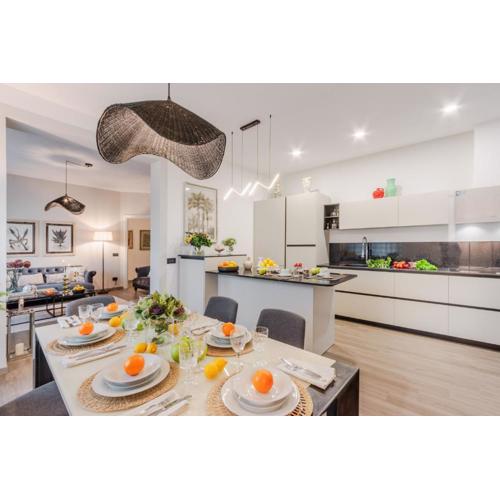 Lavinia, 3 Bedrooms Apartment with Terrace Lucca