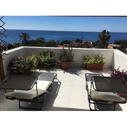 Lavish Seaside Villa with Garden and Stunning Views