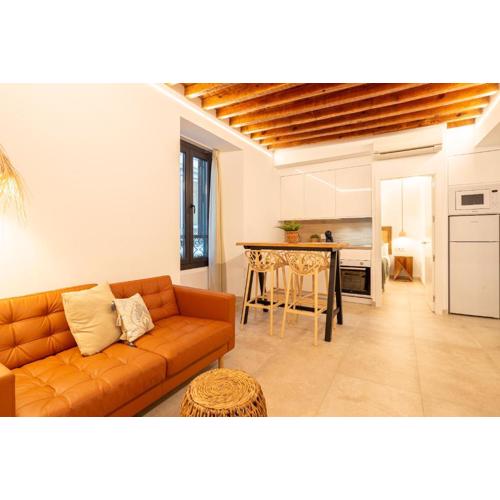 Lazcano & old town by ELE Apartments