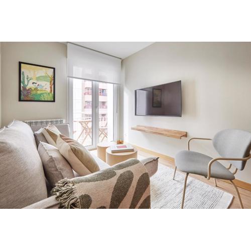 Laztana by FeelFreeRentals