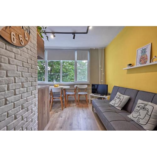LAZUR 2BD Flat next to the Sea Garden by Flat Mаnаger