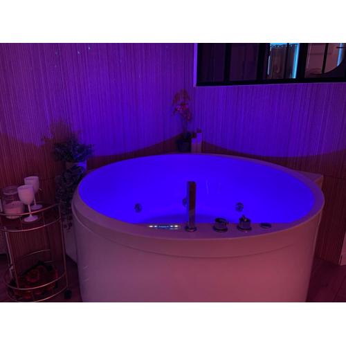 Le Bohème Spa, loveroom à Sète