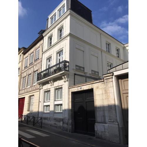 Le Dix-Huit Studio Duplex