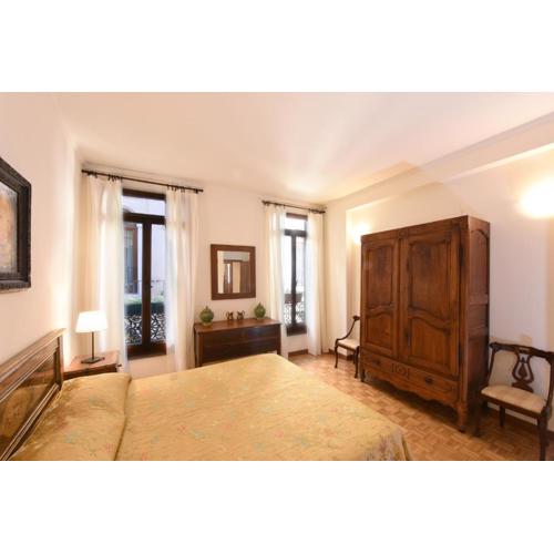 Le Due Corone Bed & Breakfast