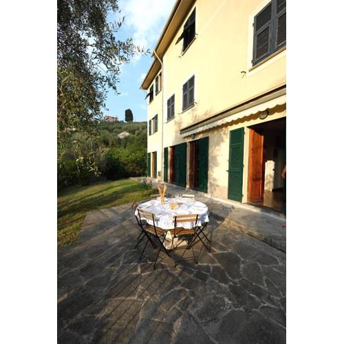 Le Jardin Secret by PortofinoVacanze