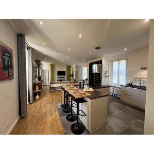 Le Mourillon Grand appartement proche des plages