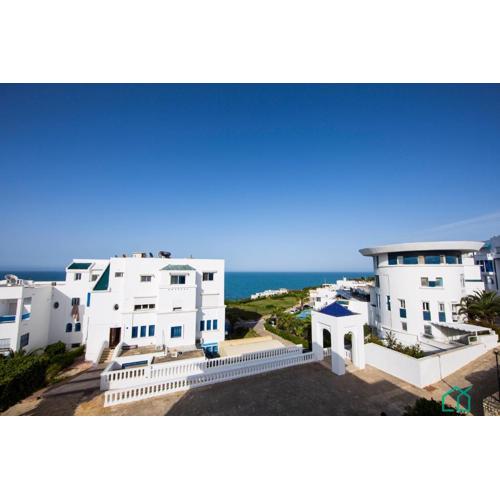Le Palace appartement spacieux avec vue sur mer