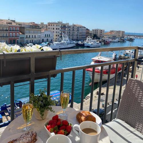 Le Petit Bijou Sète, 4 appartements au centre ville, 3 avec vue canal