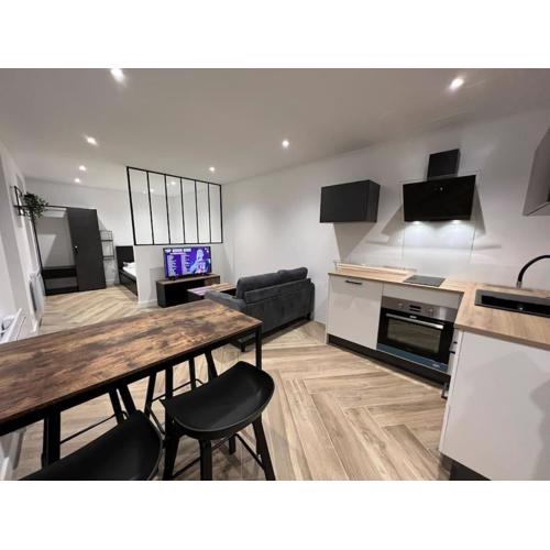 Le Superbe - Appartement Calme à Toulouse - Parking Privé - Proche Transports