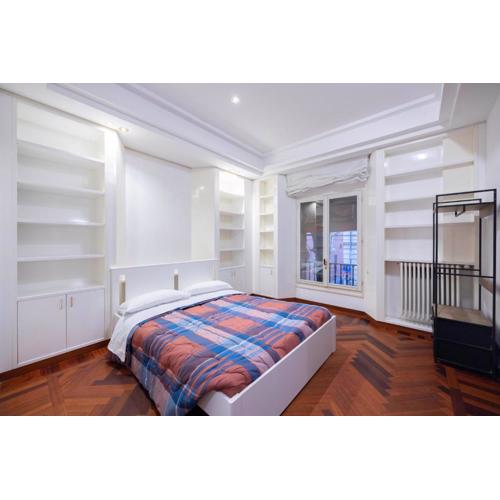 Le Torri, Bologna by Short Holidays