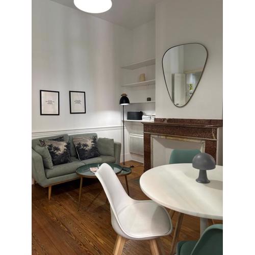 Le Toulousain 001 - Appartement calme en rez-de-chaussée avec Terrasse - Hypercentre, quartier Jeanne d\