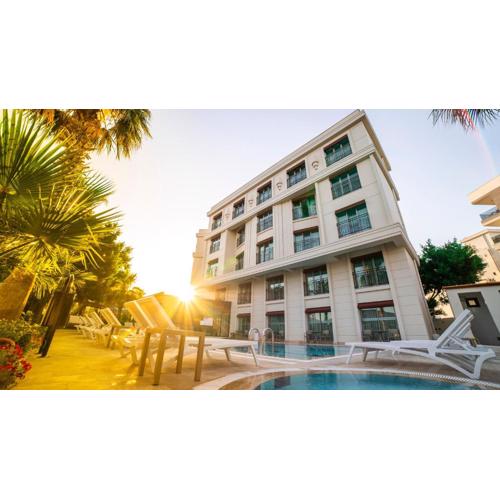 Leaf Port Hotel