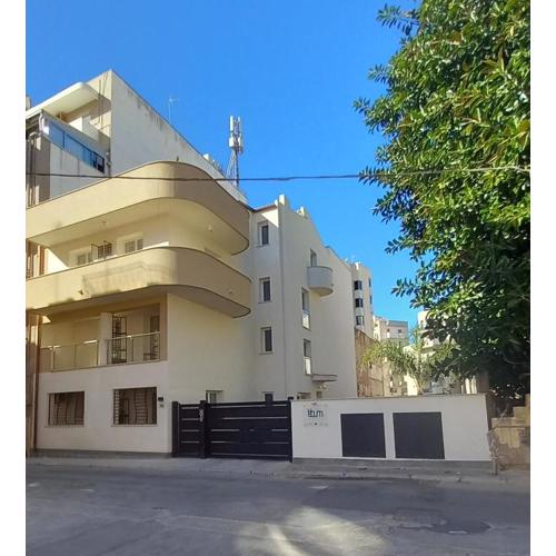 Lebum Apartments