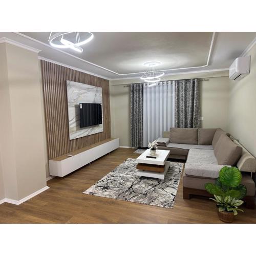 Ledio’s Luxury Apartment