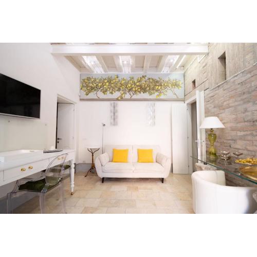 Lemon House