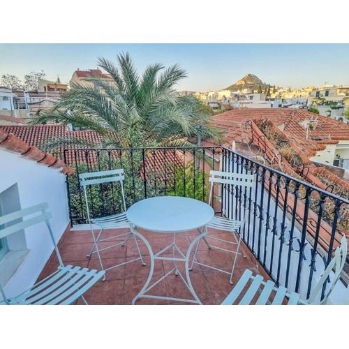 Lemon Tree House with garden in Plaka