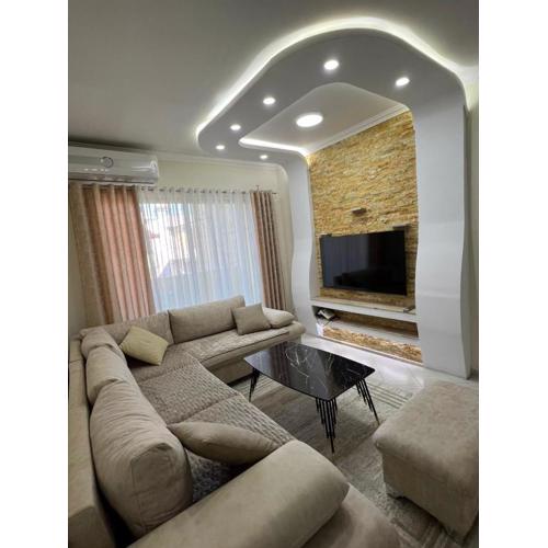 Leo Apartament
