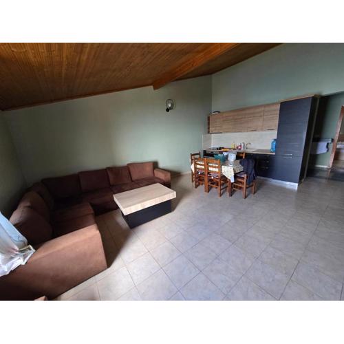 Leo Apartament