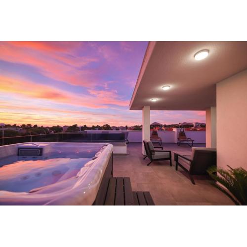 Leonardo Luxury Residence 2 Penthouse with jacuzzi