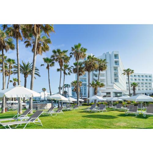 Leonardo Plaza Cypria Maris Beach Hotel & Spa
