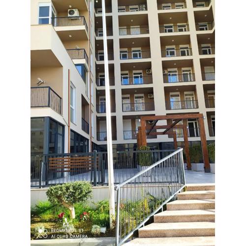 Leos new apartments 2