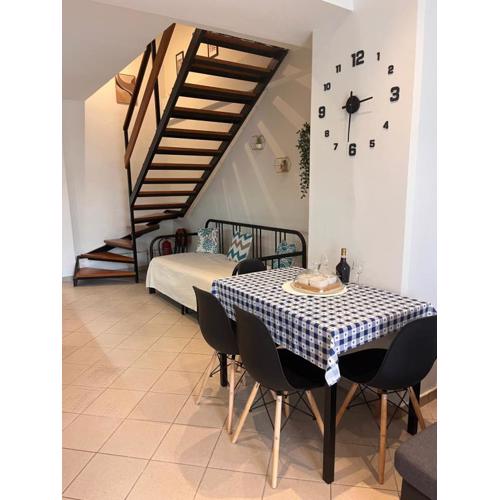 Lepanto Maisonette