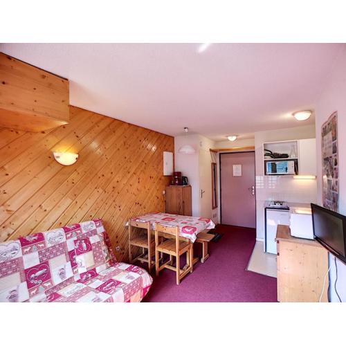 Les Menuires : appart 2 pièces, ski aux pieds, balcon, wifi, animaux admis - FR-1-178-16